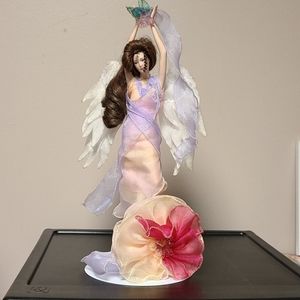 Franklin Heirloom "Crystal Rose Angel" Doll
